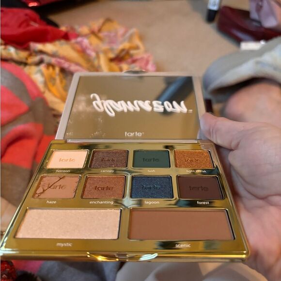 Tarte Glamazon Blue and Green Eyeshadow Palette - Picture 3 of 3